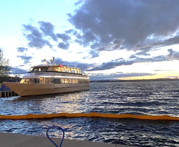 Leisure Cruise on Lake Washington for Seattle Event Planners